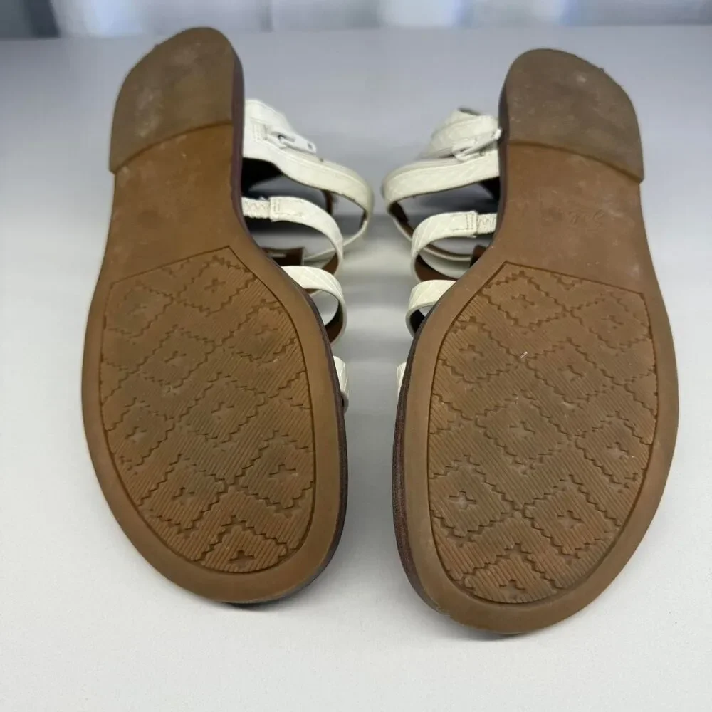 Zodiac Women's White and Cream Sandals